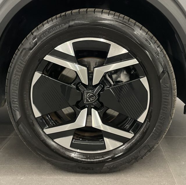 PEUGEOT 2008 1.2 HYBRID 145 CV E-DCS6 ALLURE - foto 3