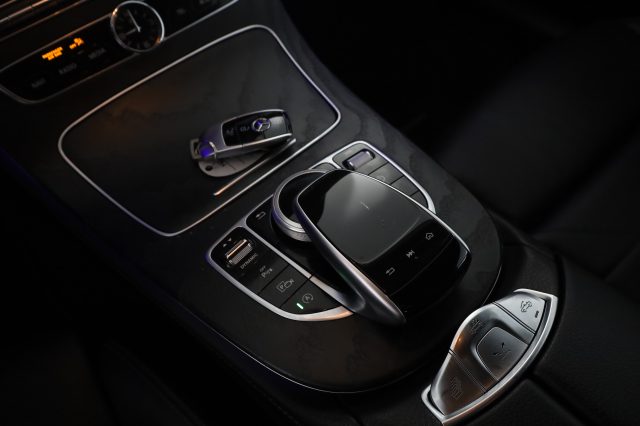 MERCEDES-BENZ CLA SSE E CABRIO E 220D CABRIO PREMI - foto 13