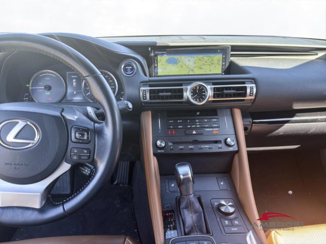 LEXUS RC 2.5 EXECUTIVE CVT - foto 15