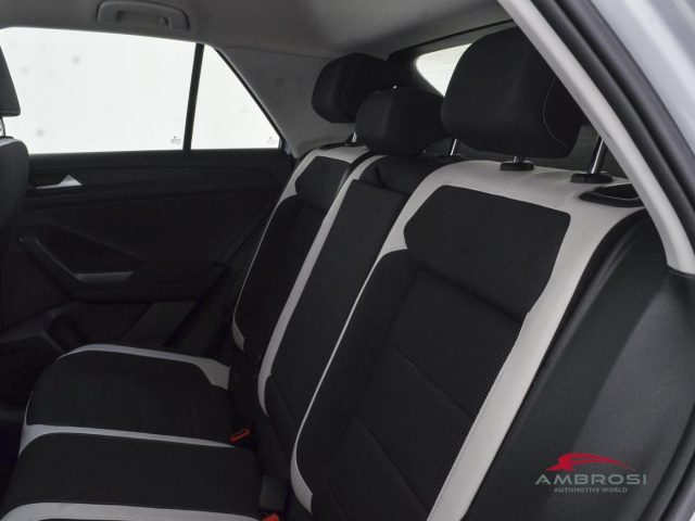 VOLKSWAGEN KTM T ROC 1.0 TSI ADVANCED - foto 10