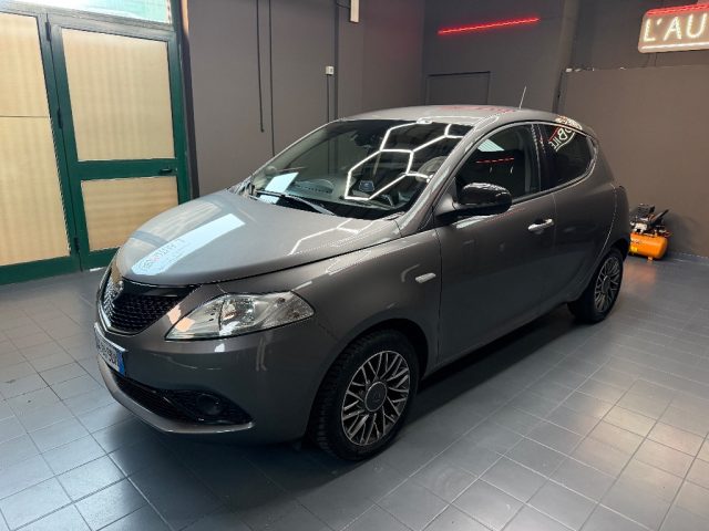 LANCIA YPSILON 1.0 FIREFLY 5 PORTE S&S HYBRID G - foto 6
