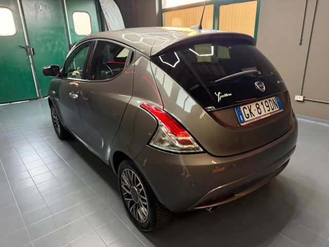 LANCIA YPSILON 1.0 FIREFLY 5 PORTE S&S HYBRID G - foto 9
