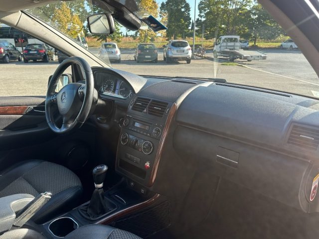 MERCEDES-BENZ A 150 ELEGANCE IMP. METANO - foto 13