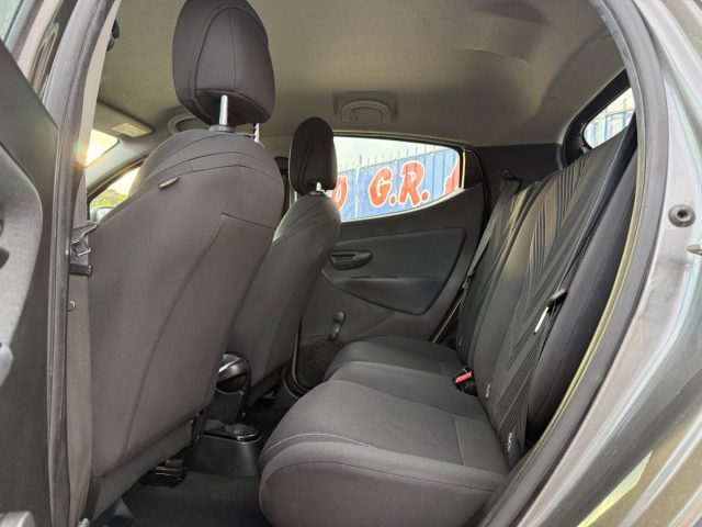 LANCIA YPSILON HYBRID GOLD GARANZIA - foto 18