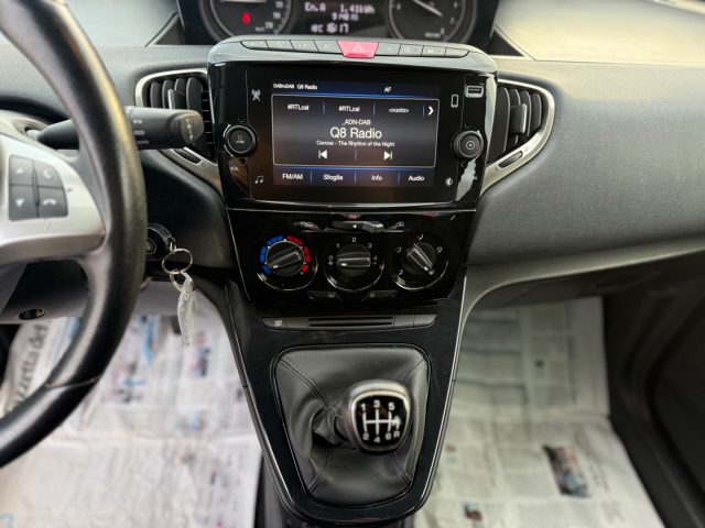 LANCIA YPSILON HYBRID GOLD GARANZIA - foto 15