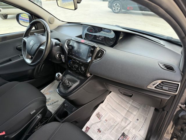 LANCIA YPSILON HYBRID GOLD GARANZIA - foto 23