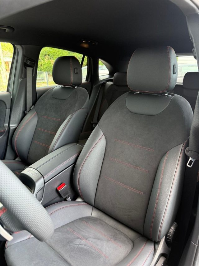 MERCEDES-BENZ GLA 200 D 2.0 150CV AUTOMATIC AMG LINE P - foto 10
