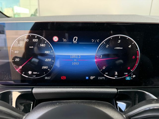 MERCEDES-BENZ GLA 200 D 2.0 150CV AUTOMATIC AMG LINE P - foto 13