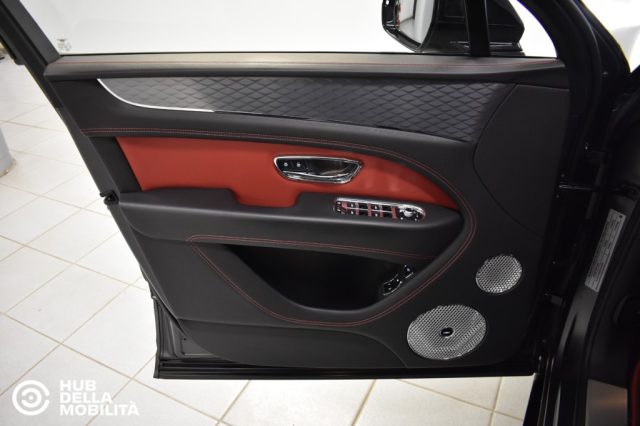 BENTLEY BENTAYGA V8 S MULLINER - foto 9