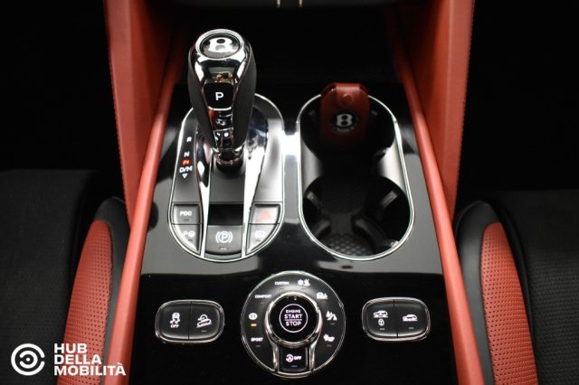 BENTLEY BENTAYGA V8 S MULLINER - foto 14
