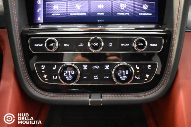 BENTLEY BENTAYGA V8 S MULLINER - foto 15