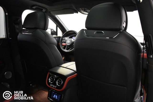 BENTLEY BENTAYGA V8 S MULLINER - foto 27