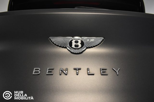 BENTLEY BENTAYGA V8 S MULLINER - foto 45