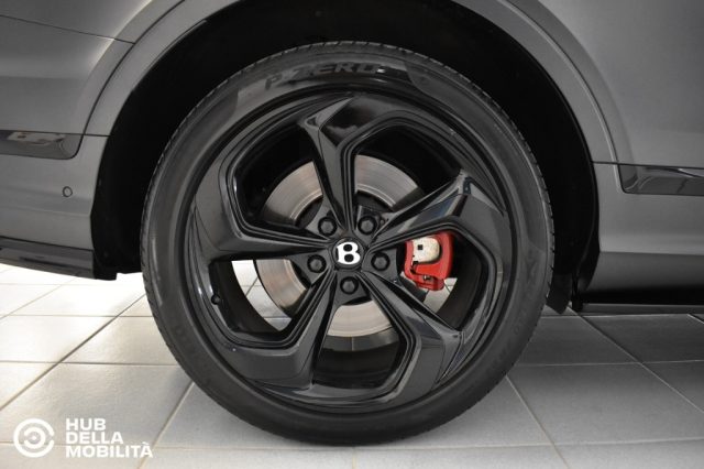 BENTLEY BENTAYGA V8 S MULLINER - foto 50