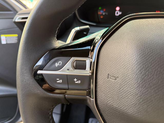 PEUGEOT 208 HYBRID 100 E-DCS6 ALLURE - foto 14