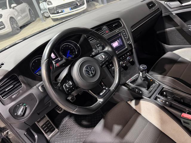 VOLKSWAGEN GOLF R RISERVATA - foto 12