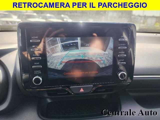 TOYOTA YARIS 1.5 HYBRID 5 PORTE LOUNGE - foto 8