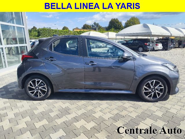 TOYOTA YARIS 1.5 HYBRID 5 PORTE LOUNGE - foto 17