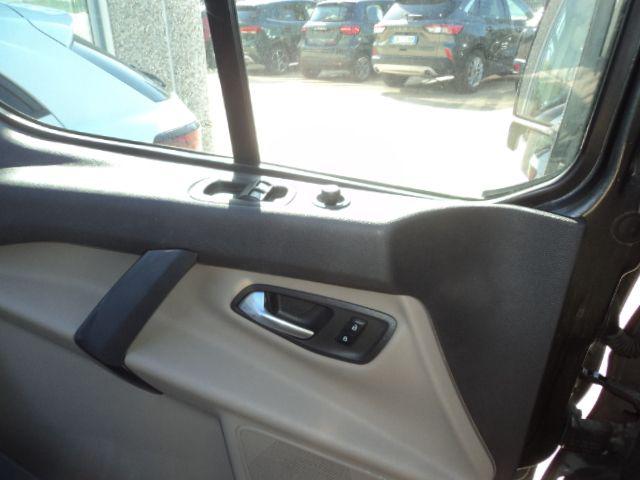 FORD TOURNEO CUSTOM 310 2.0 TDCI 130CV PC TITANIUM - foto 12