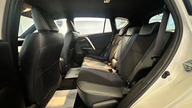 TOYOTA RAV 4 RAV4 2.0 D-4D 2WD STYLE - foto 10