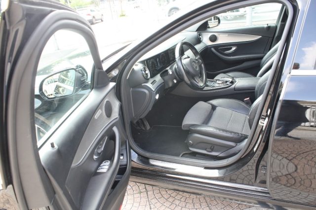 MERCEDES-BENZ E 220 D S.W. 4MATIC AUTO BUSINESS SPOR - foto 9