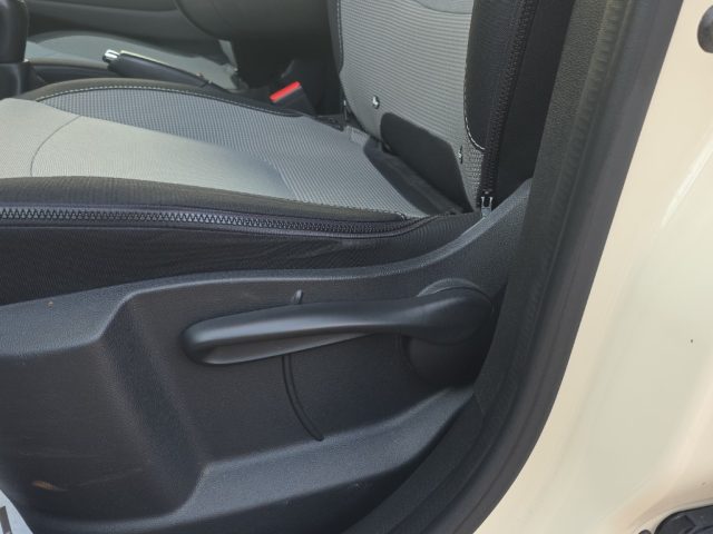 RENAULT CAPTUR 1000 BZ 90CV - foto 19