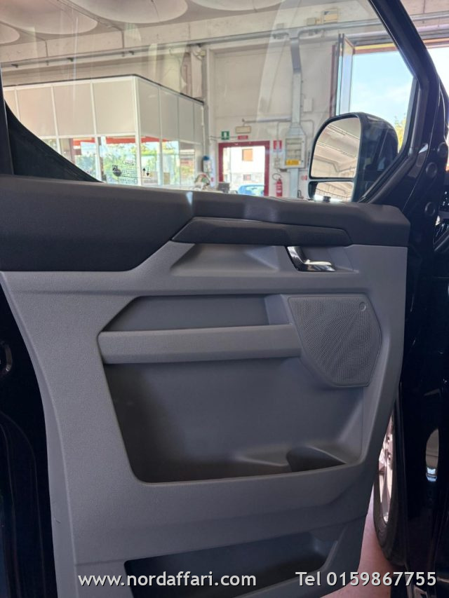 FORD TOURNEO CUSTOM 320 2.0 ECOBLUE 170CV AUT. PL TI - foto 10