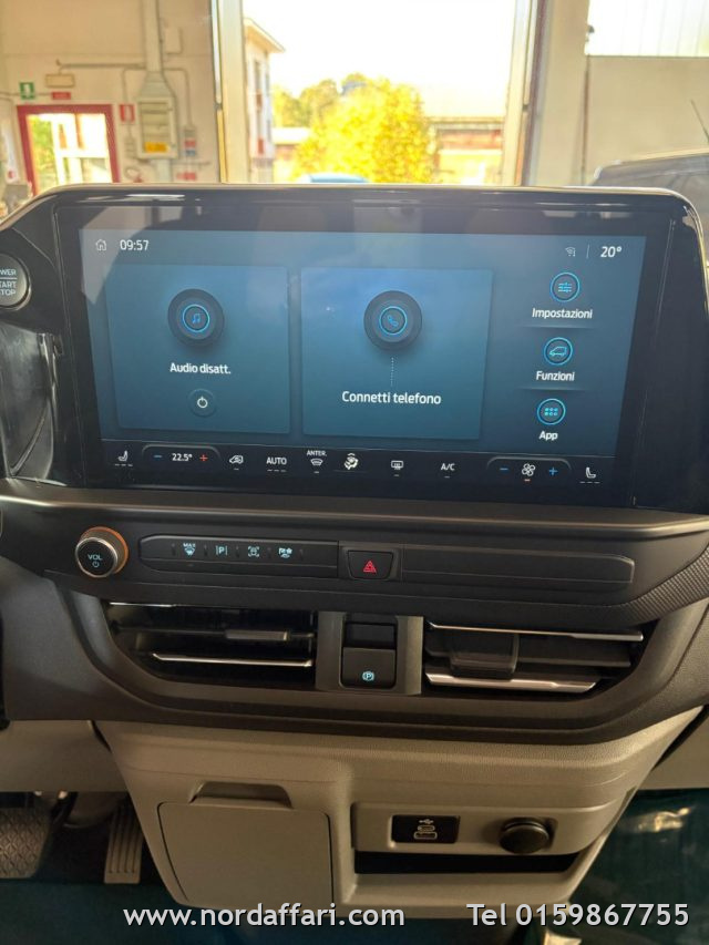 FORD TOURNEO CUSTOM 320 2.0 ECOBLUE 170CV AUT. PL TI - foto 17