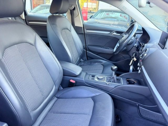 AUDI A3 SPB 1.6 TDI DESIGN - foto 11