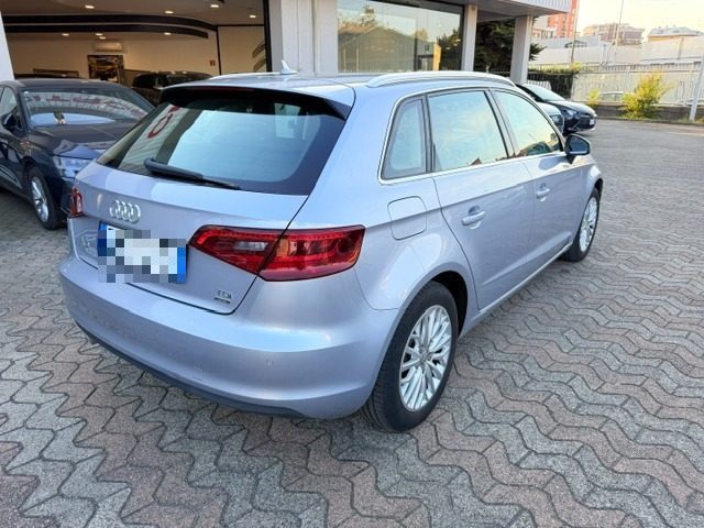 AUDI A3 SPB 1.6 TDI DESIGN - foto 3