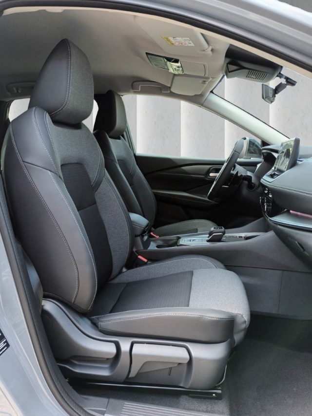 NISSAN QASHQAI 1300 MHEV N-CONNECTA 158CV AUTOM - foto 11
