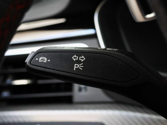 AUDI RS 4 AVANT TFSI QUATTRO S-TRONIC *P - foto 23