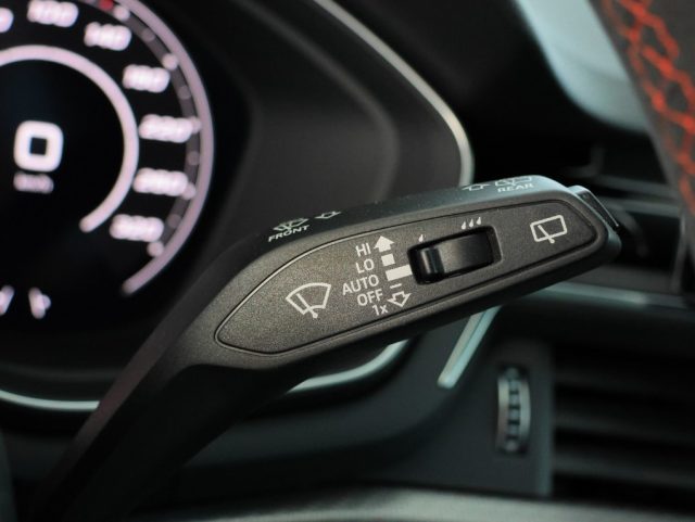 AUDI RS 4 AVANT TFSI QUATTRO S-TRONIC *P - foto 24