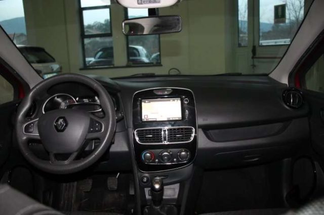 RENAULT CLIO EURO 6 - foto 10