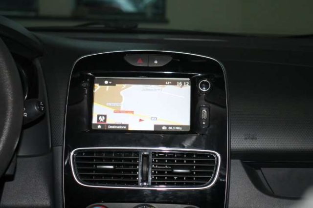 RENAULT CLIO EURO 6 - foto 11