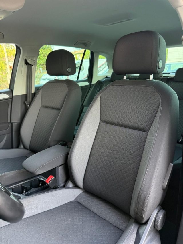 VOLKSWAGEN TIGUAN 1.5 TSI 130CV SPORT ACT BMT R-LI - foto 9