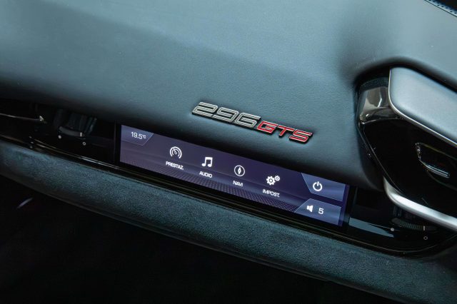 FERRARI 296 GTS SPECIAL PAINT|LIFT|CARBON+LEDS|R - foto 11