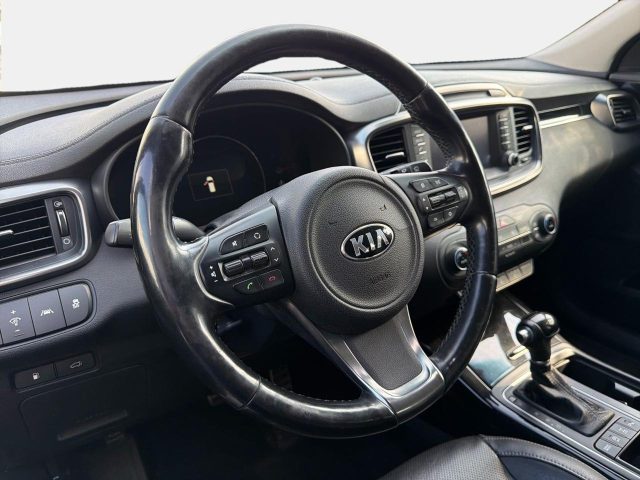 KIA SORENTO 2.2 CRDI AWD FEEL REBEL - foto 8