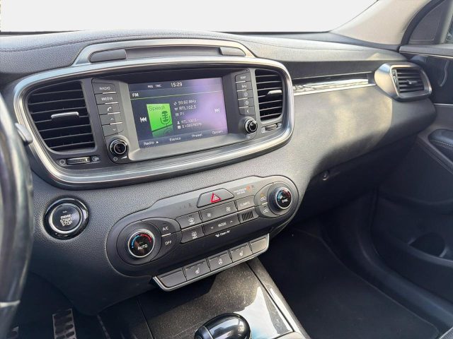 KIA SORENTO 2.2 CRDI AWD FEEL REBEL - foto 10