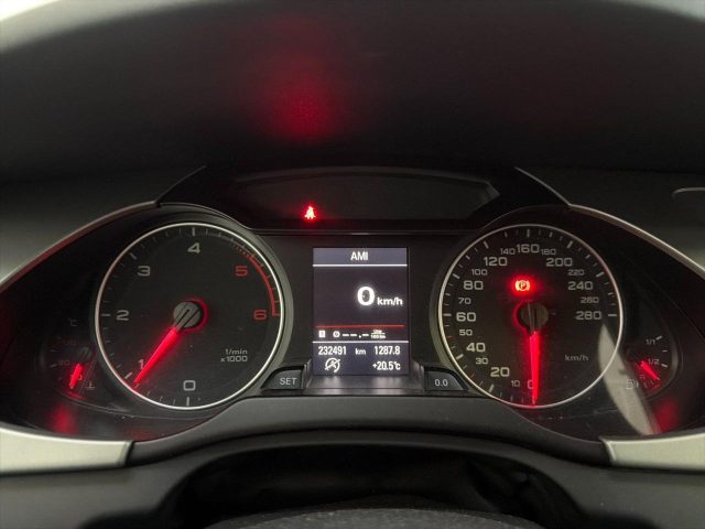 AUDI A4 AVANT 2.0 TDI 143CV ADVANCED - foto 9