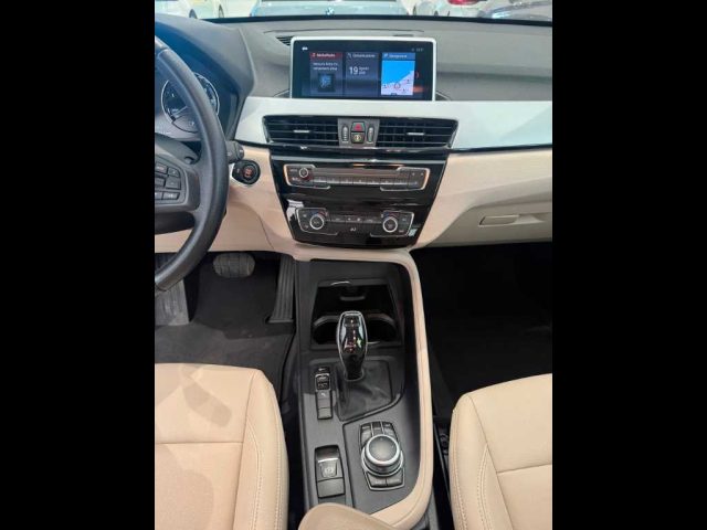 BMW X1 (F48) -  SDRIVE18D XLINE PLUS - foto 11