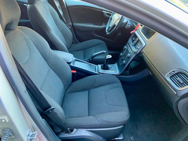 VOLVO V40 D3 KINETIC 150CV !!!!!!!!! EURO  - foto 12