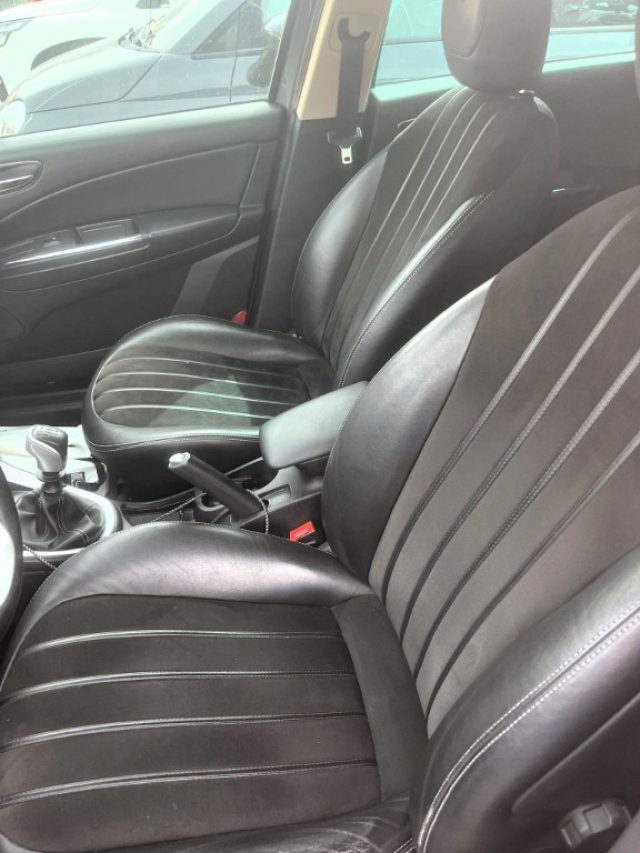 LANCIA DELTA 1.6 MJT DPF - foto 8