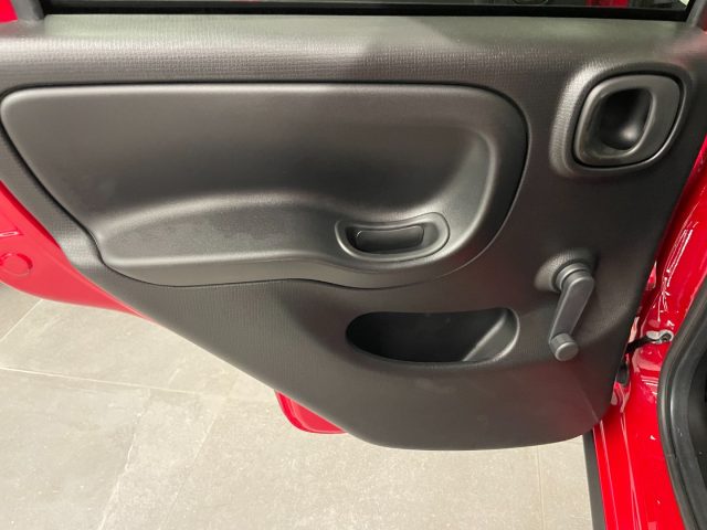 FIAT PANDINA 1.0 HYBRID CROSS KM0 MY26 - foto 16