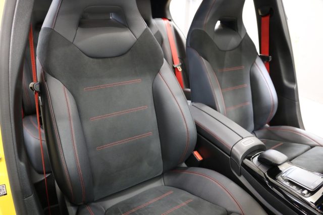 MERCEDES-BENZ A 35 AMG 4MATIC - foto 10
