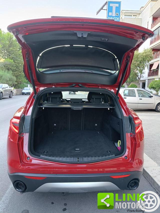 ALFA ROMEO STELVIO 2.2 TURBODIESEL 190 CV AT8 Q4 SU - foto 22