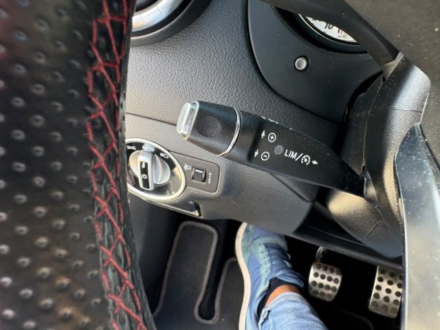 MERCEDES-BENZ CLA 180 CDI PREMIUM AMG - foto 12