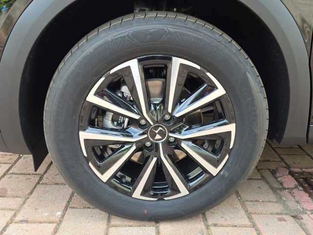 DS AUTOMOBILES DS 3 HYBRID 145 PALLAS+ - foto 11