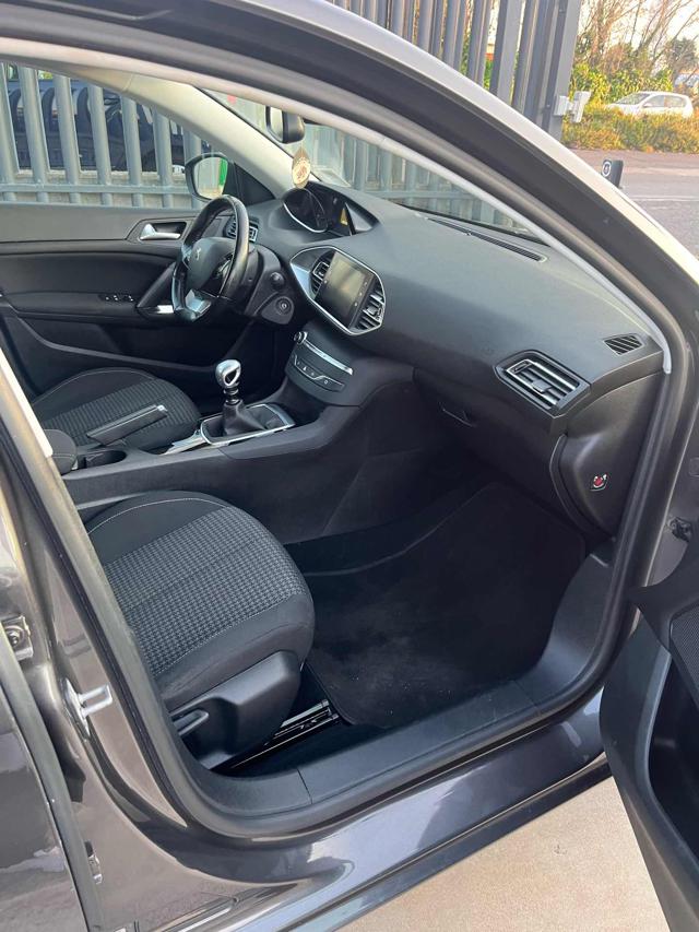 PEUGEOT 308 BLUEHDI 130 S&S SW BUSINESS - foto 17