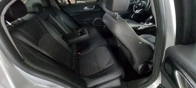 ALFA ROMEO GIULIA 2.2 TURBODIESEL 190 CV AT8 EXECU - foto 10